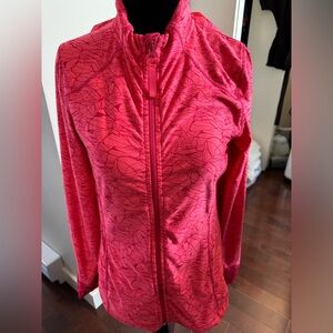 🟢 MONDETTA size small zip up jacket orangish pink colour. 🟢
